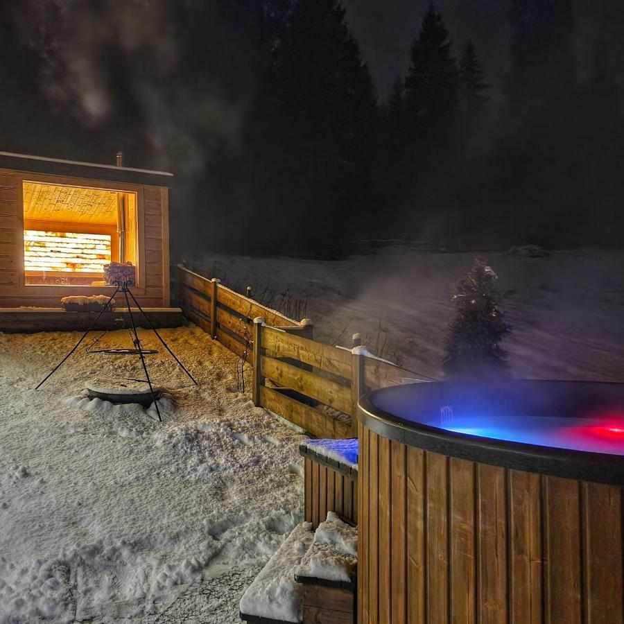 Lk Resort Lapsze Domy Z Prywatna Balia I Sauna Lapsze Nizne Exterior photo