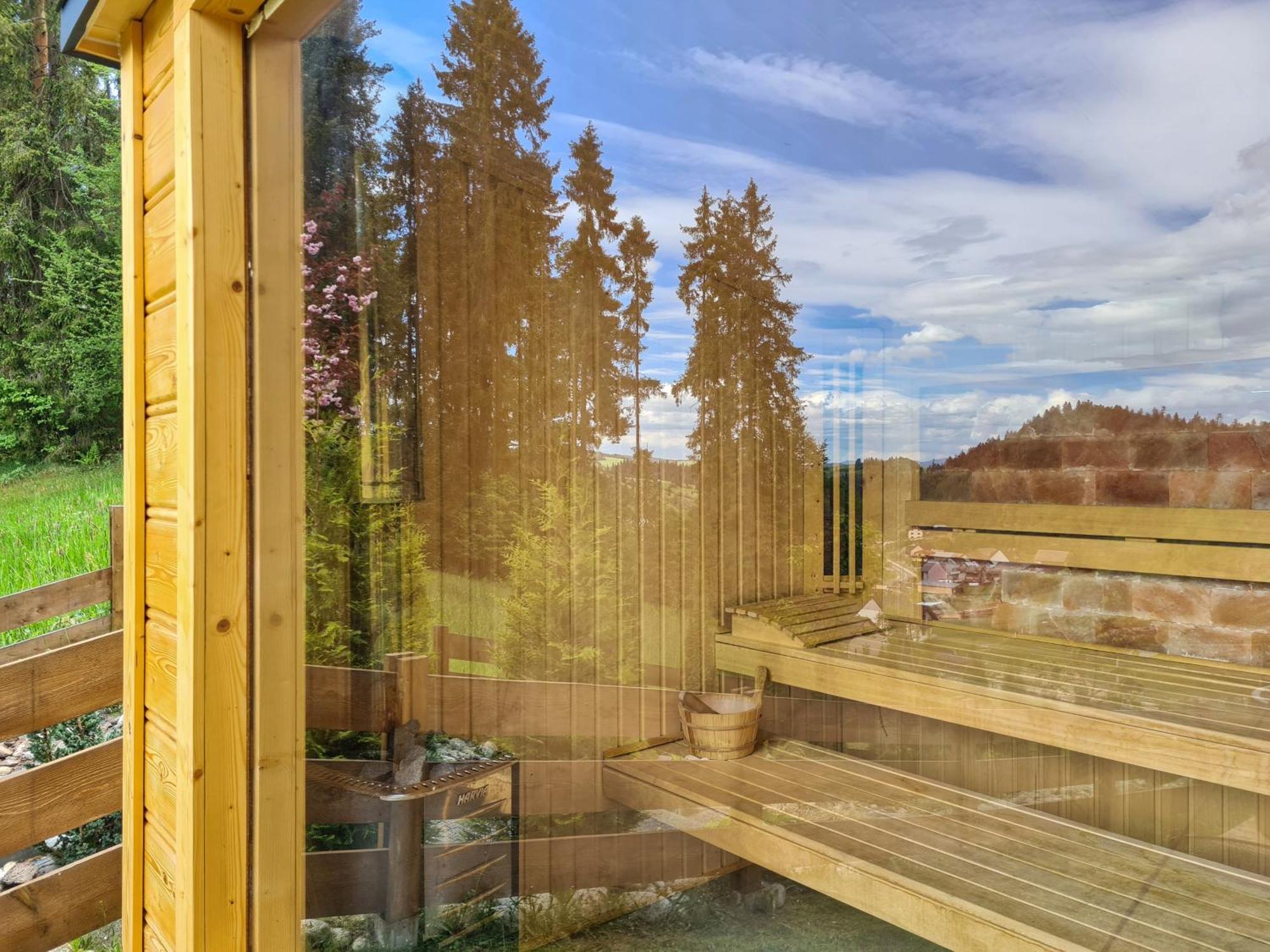Lk Resort Lapsze Domy Z Prywatna Balia I Sauna Lapsze Nizne Exterior photo